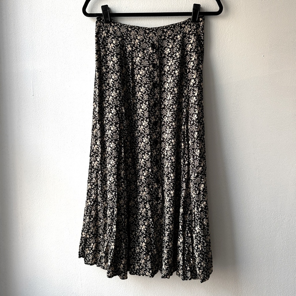 Ship ‘N Shore 100% Rayon Vintage Floral Skirt
